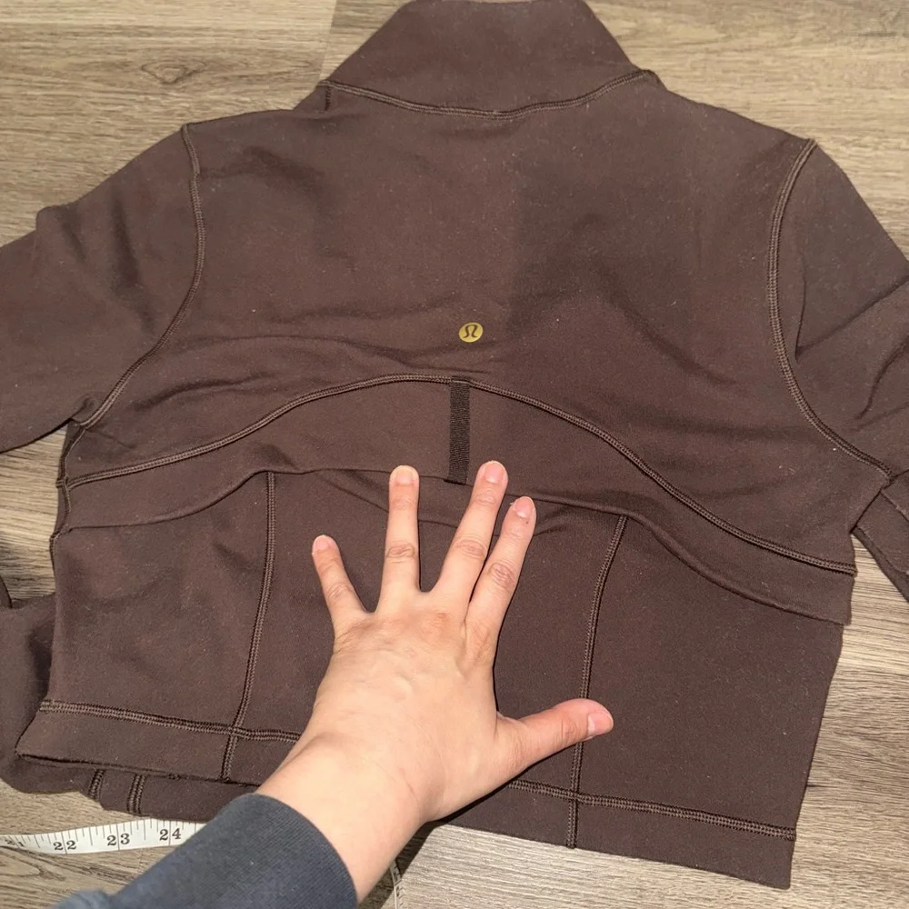Lululemon Define Cropped Half-Zip Jacket | Color: ESPR / Brown | Size: 8 - Picture 6 of 7